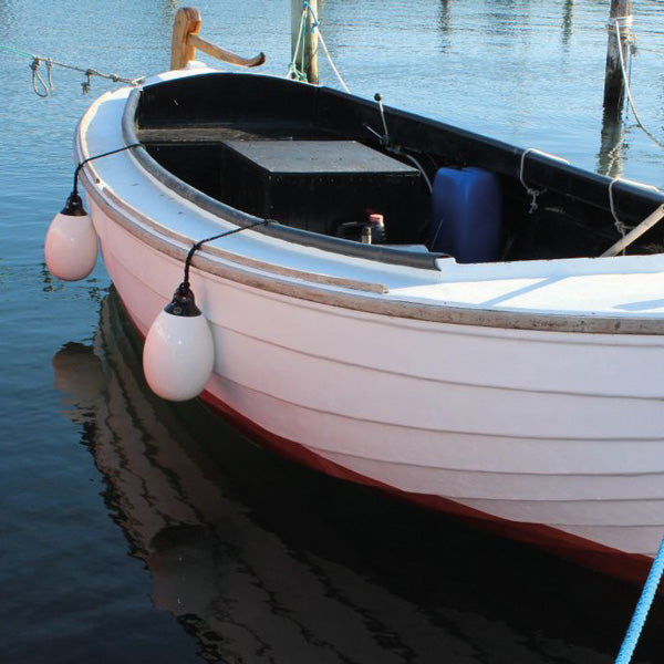 Detalje af topdelen af Dan-Fender, vist i tæt billede