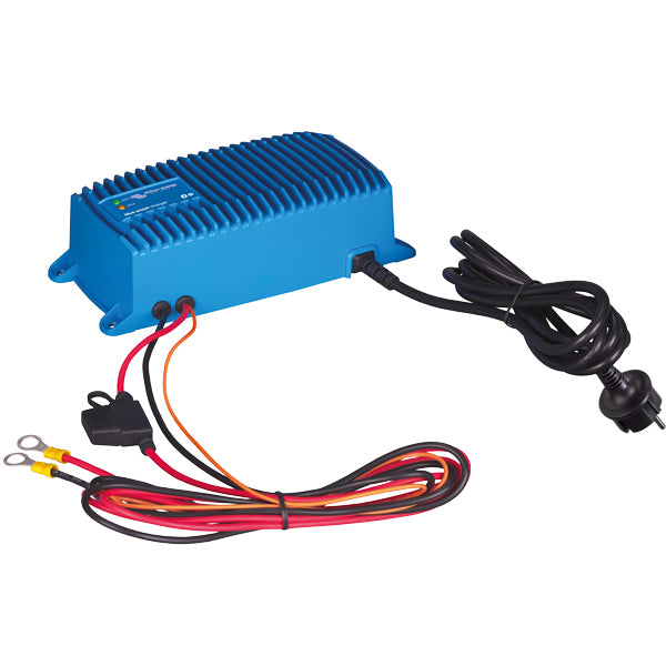 Victron Blue Smart lader 12V 7Amp vist fra siden med tydelig visning af tilslutninger.