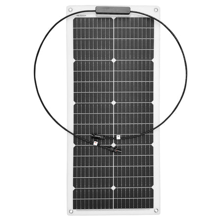 1852 solcellepanel med fokus på tilslutninger og overflade