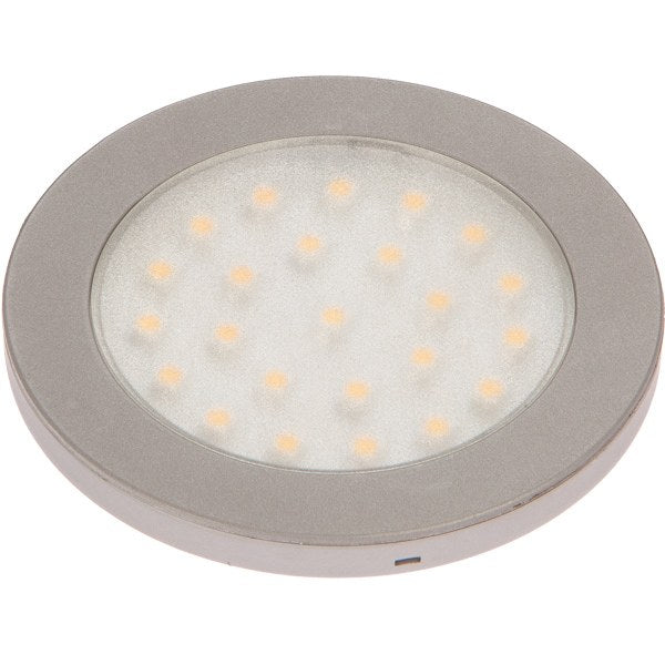 Nautecled loftslampe monteret i en bådkabine
