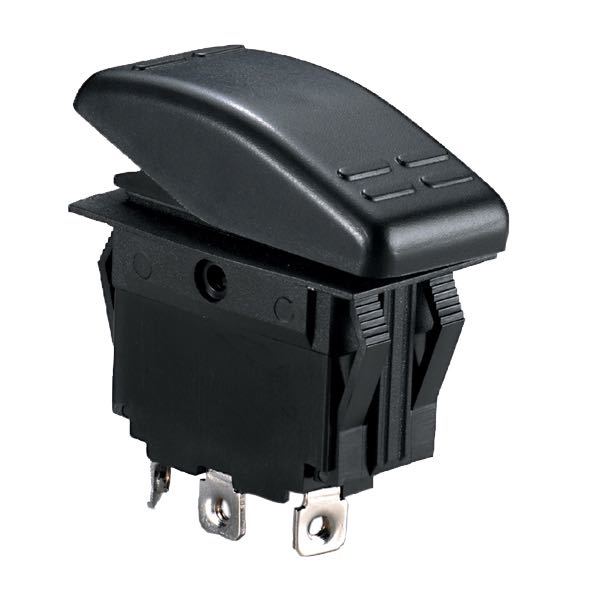 SeaTec kontakt med 2 poler, 12V max 15Amp, vist foran sort baggrund