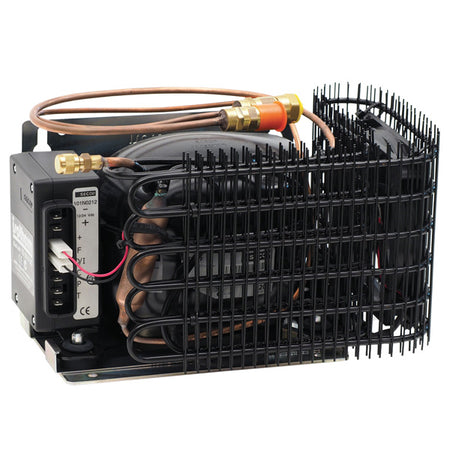 Isotherm VE150 vises fra siden, med kontrolpanel synligt