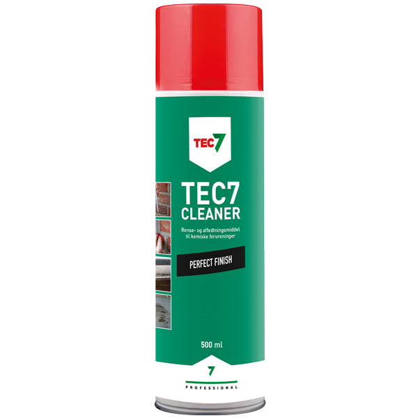 Tec7 Cleaner Spray i 500 ml flasken, ideel til bådrensning og vedligeholdelse.