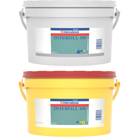 International Interfill 830 Epoxspart Grov A 2,5 L i produktemballage på hvid baggrund