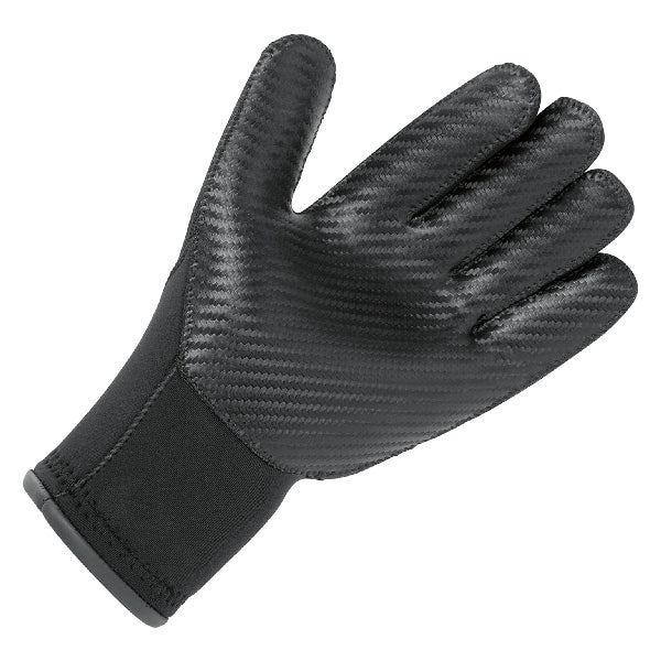 Gill, 7673 neoprene vinterhandske i brug med sejlerudstyr